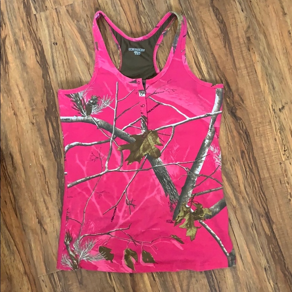 NWOT Realtree Camo tank